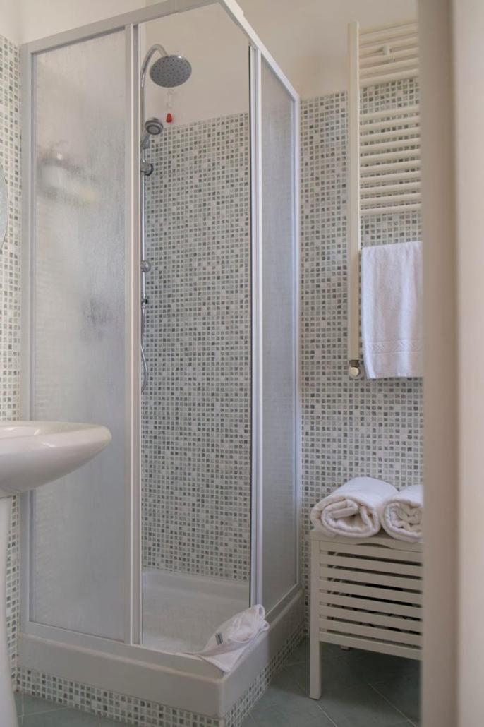 Domus Crescenzio - Guest House Roma Ngoại thất bức ảnh